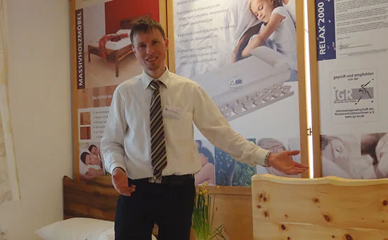 Kundenerfahrungen im RELAX Schlafstudio Christian Hörleinsberger im RELAX Schlafstudio mit Massivholzbett